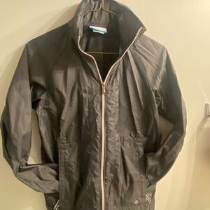 Women’s Columbia Omni shield Black Jacket size M